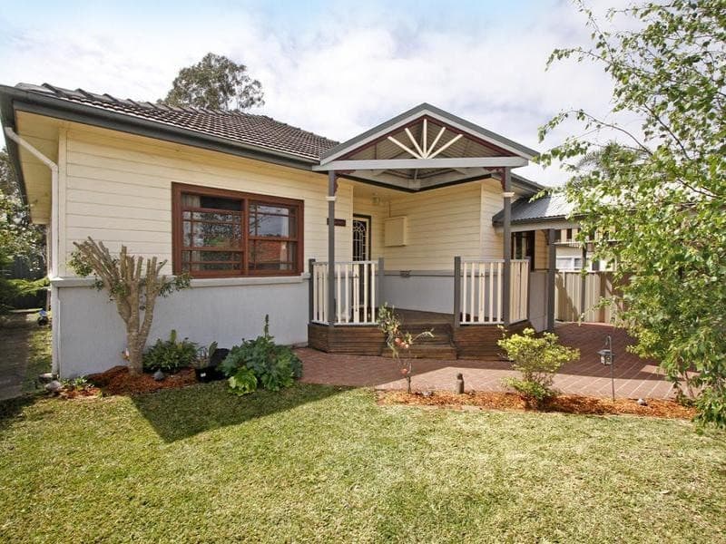 49 Scylla Road, Oyster Bay - Image 1