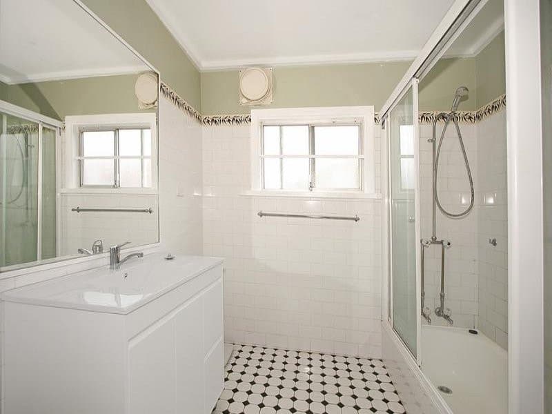 111 Georges River Road, Jannali - Thumbnail 7