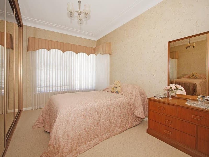7 Gosby Avenue, Miranda - Thumbnail 4