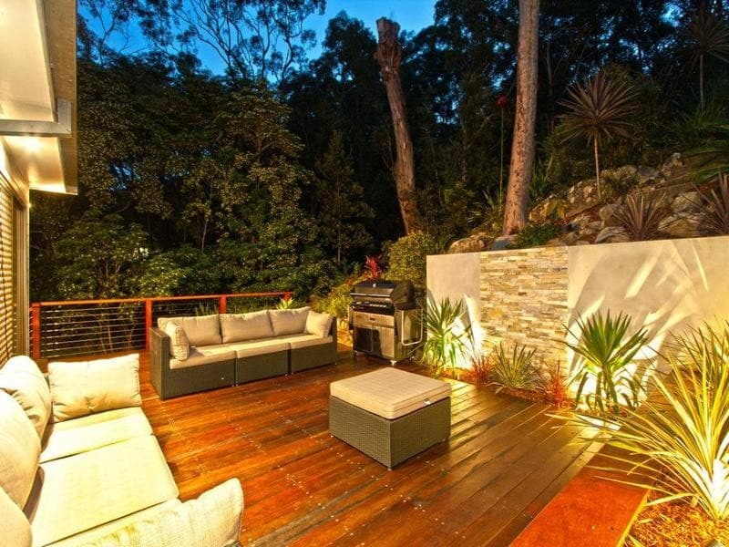 117 Carvers Road, Oyster Bay - Thumbnail 2