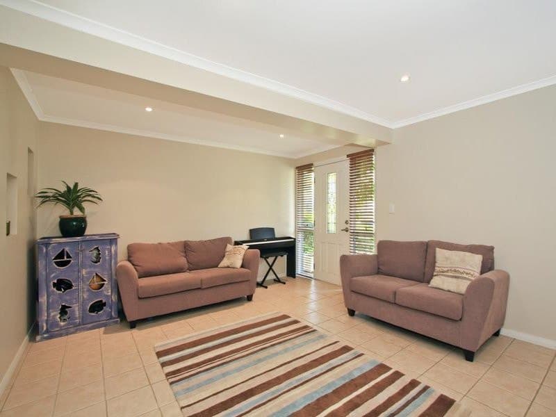 117 Carvers Road, Oyster Bay - Thumbnail 5