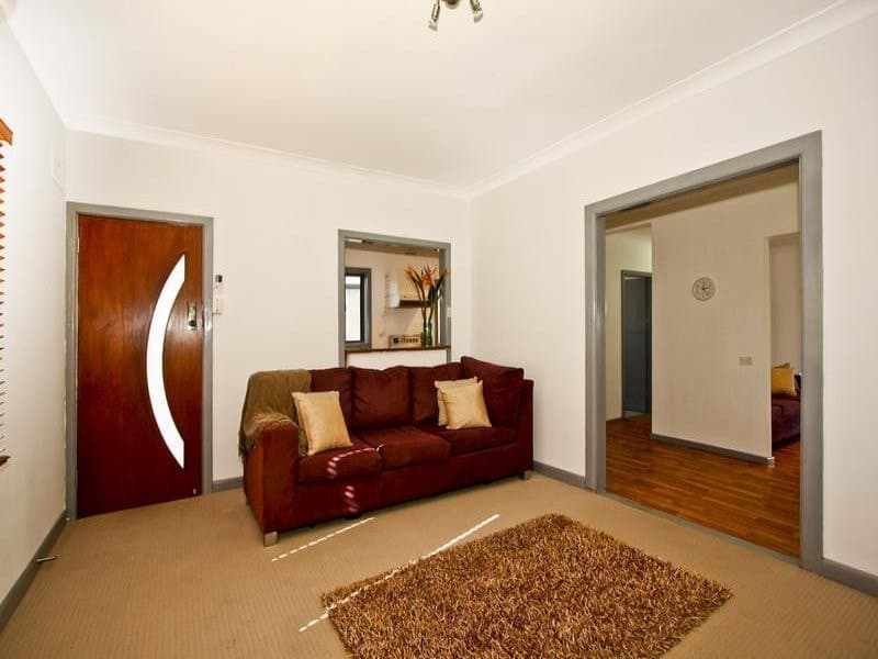 178 Forest Road, Gymea - Image 1