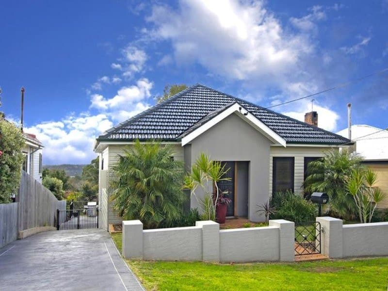 27 Second Avenue, Jannali - Image 1