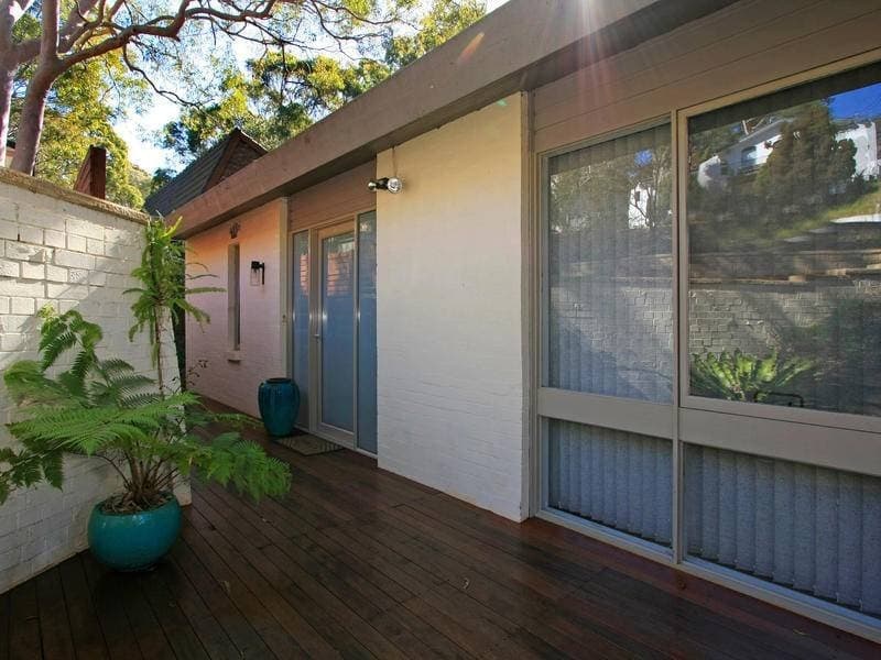 24 Garfield Avenue, Bonnet Bay - Thumbnail 2