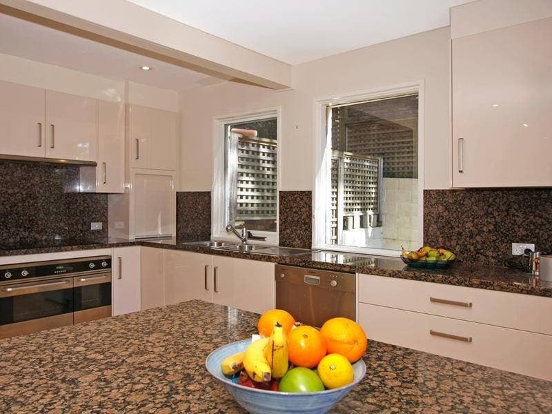 24 Garfield Avenue, Bonnet Bay - Thumbnail 3