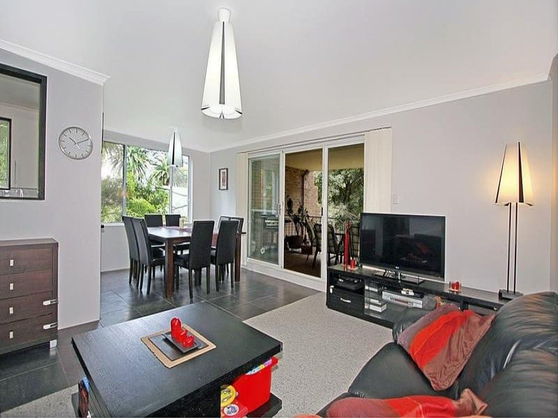 23/2 Railway Crescent, Jannali - Image 1