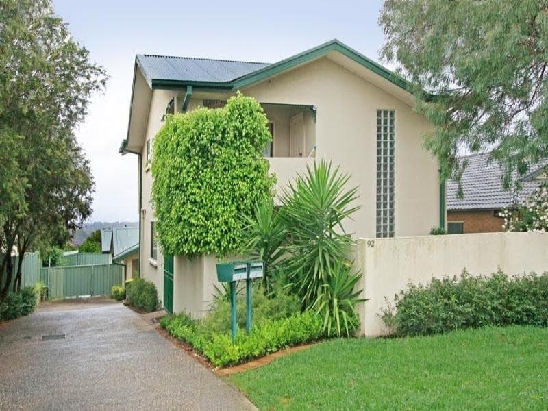 1/92 Wattle Road, Jannali - Image 1