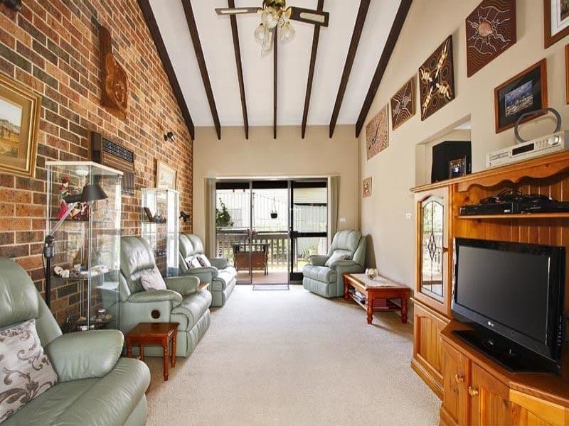 12 Sladden Road, Yarrawarrah - Thumbnail 3