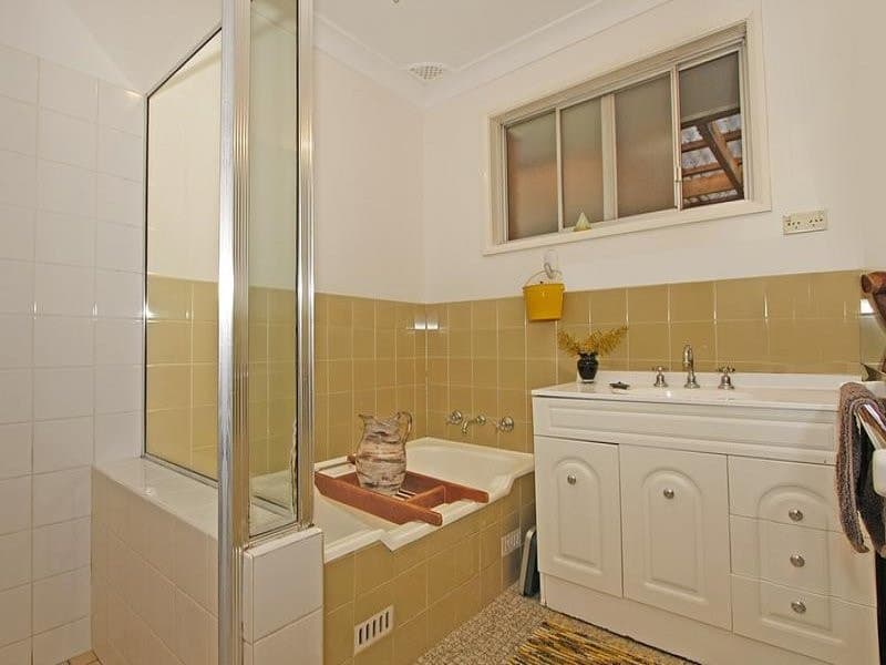 29 Gore Avenue, Kirrawee - Thumbnail 6