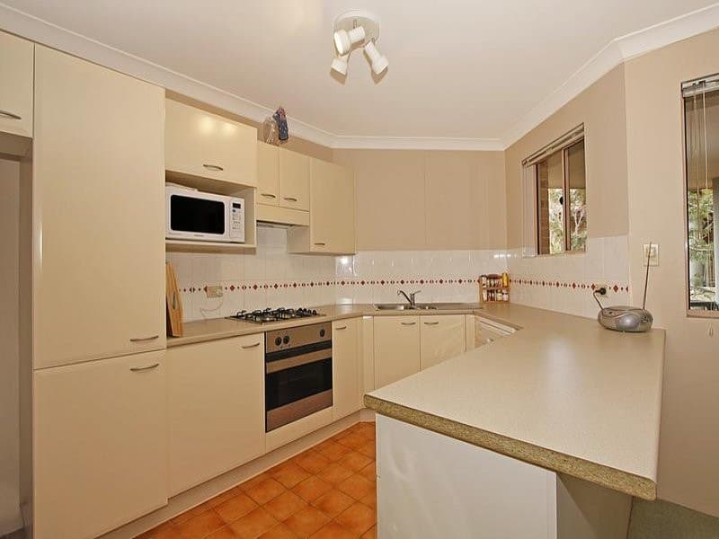 11/10-18 Clio Street, Sutherland - Thumbnail 2
