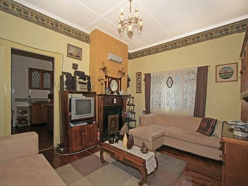 54 Sutherland Road, Jannali - Thumbnail 4