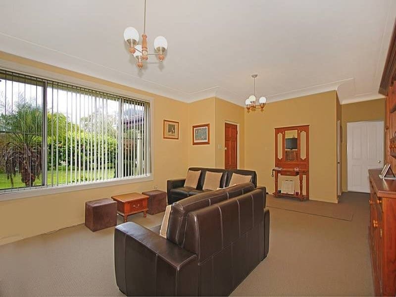 7 Karoola Crescent, Caringbah - Thumbnail 7