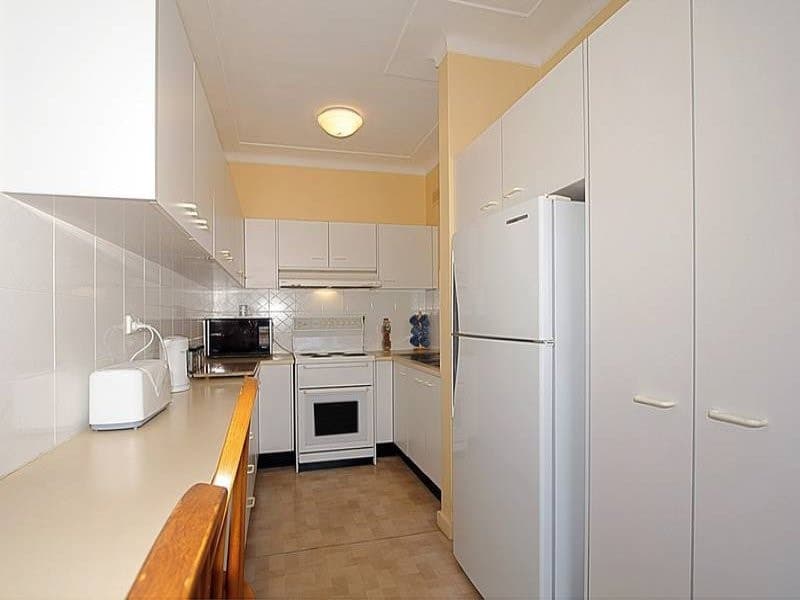 7 Karoola Crescent, Caringbah - Thumbnail 8