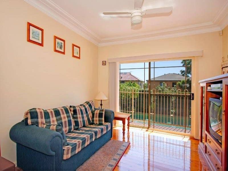 9 Cook Road, Oyster Bay - Thumbnail 4