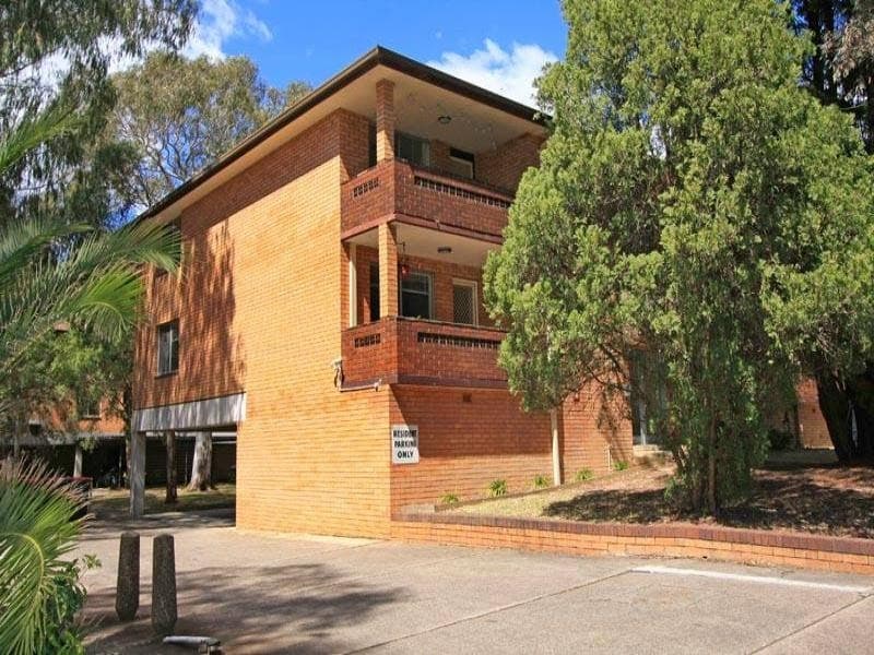 3/76-82 Glencoe Street, Sutherland - Thumbnail 2