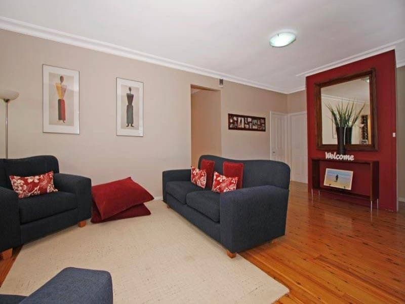 3 Tenth Avenue, Oyster Bay - Thumbnail 5
