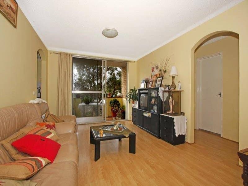 2/1-9 Oxley Avenue, Jannali - Image 1