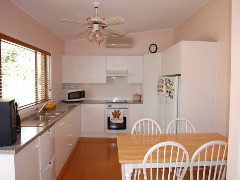 16 Sladden Road, Yarrawarrah - Thumbnail 2
