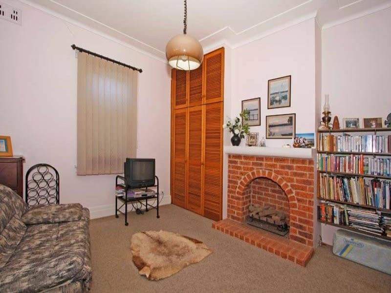 18 Linden Street South, Sutherland - Thumbnail 3
