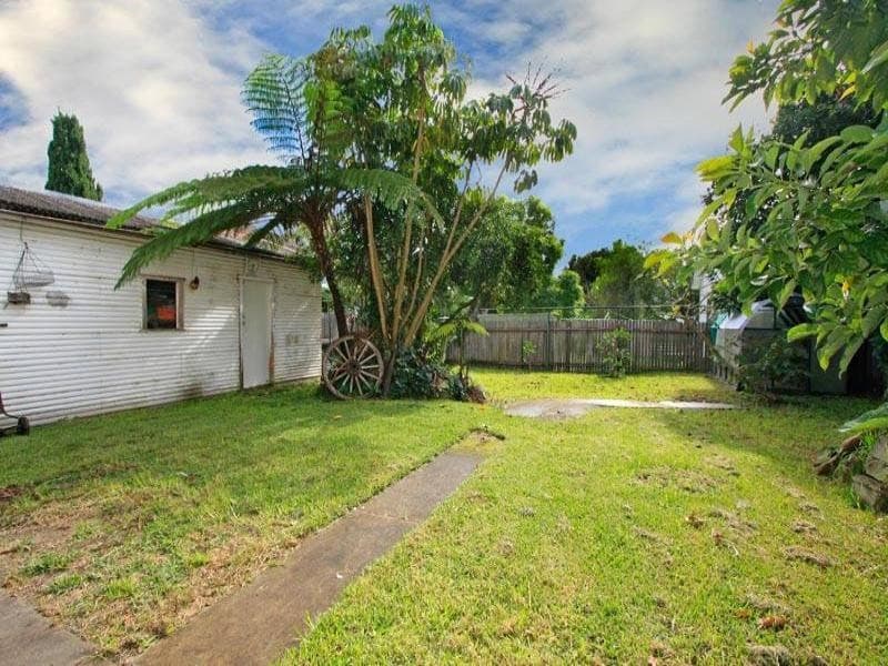 21 Sunbury Street, Sutherland - Thumbnail 8