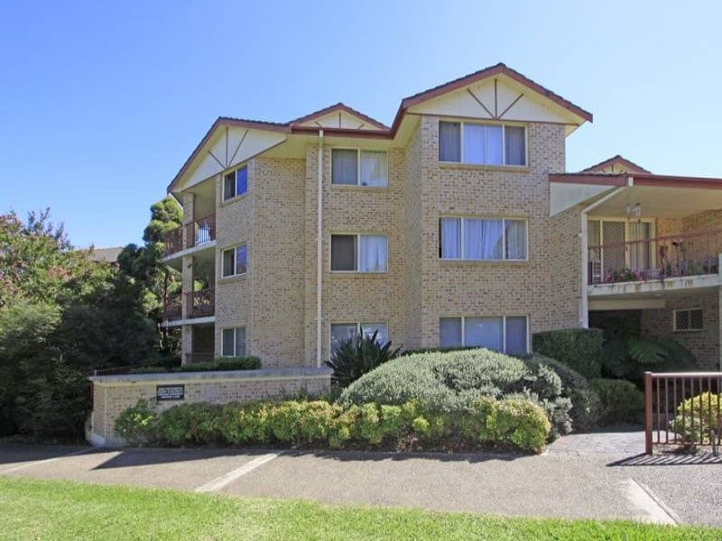 8/67 Eton Street, Sutherland - Image 1