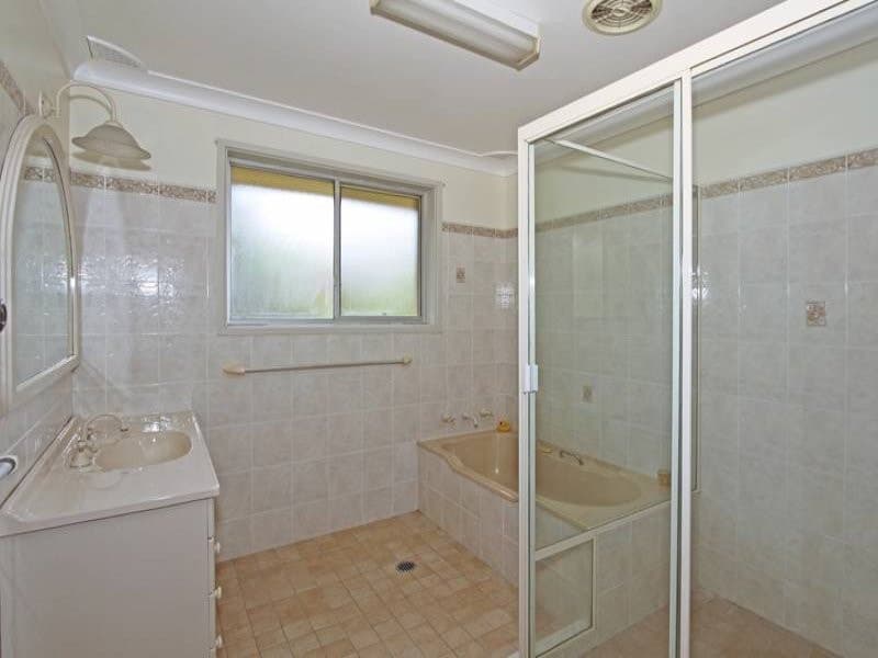 1 Buchanan Avenue, Bonnet Bay - Thumbnail 4