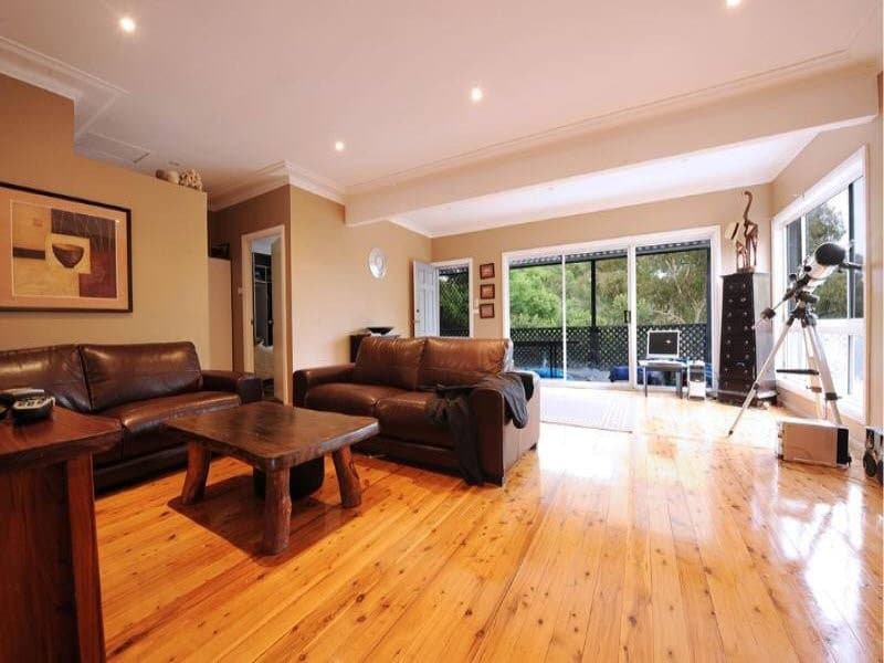 10 Phillip Street, Oyster Bay - Image 1