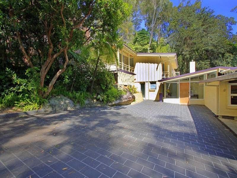 16 Glenhaven Place, Oyster Bay - Image 1