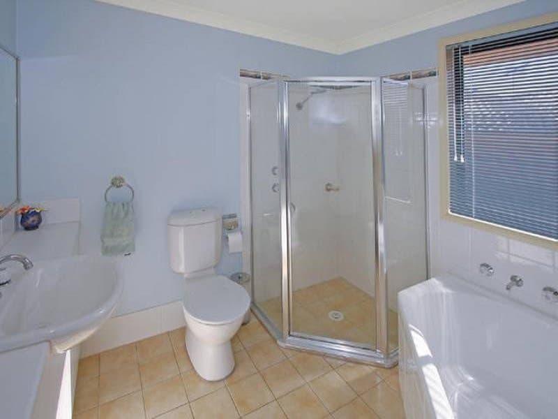 1/12 Yarra Vista Crt, Yarrawarrah - Thumbnail 8