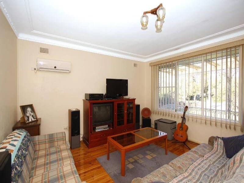 79 Georges River Crescent, Oyster Bay - Thumbnail 2