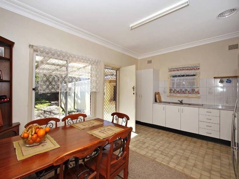 79 Georges River Crescent, Oyster Bay - Thumbnail 3