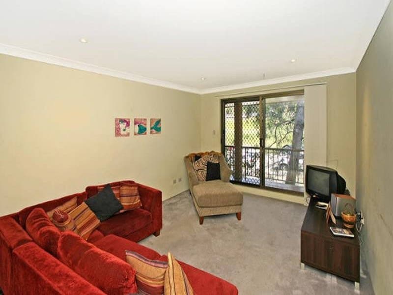 29/8-12 Railway Crescent, Jannali - Thumbnail 3