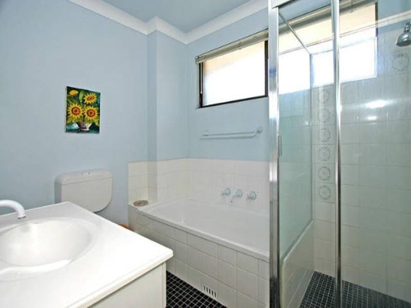 29/8-12 Railway Crescent, Jannali - Thumbnail 4