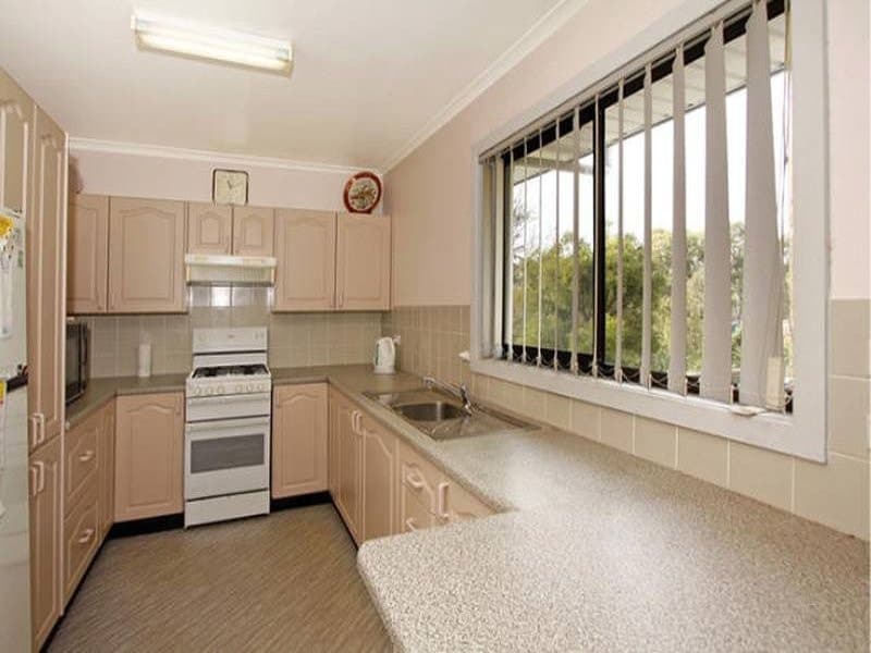 12 Loretta Avenue, Como - Thumbnail 4