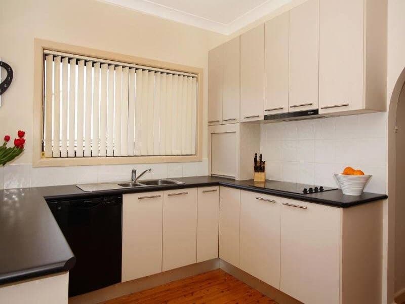 39 Drummond Road, Oyster Bay - Thumbnail 2