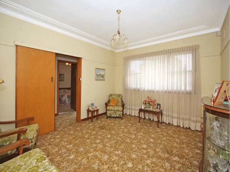 86 Wattle Road, Jannali - Thumbnail 3