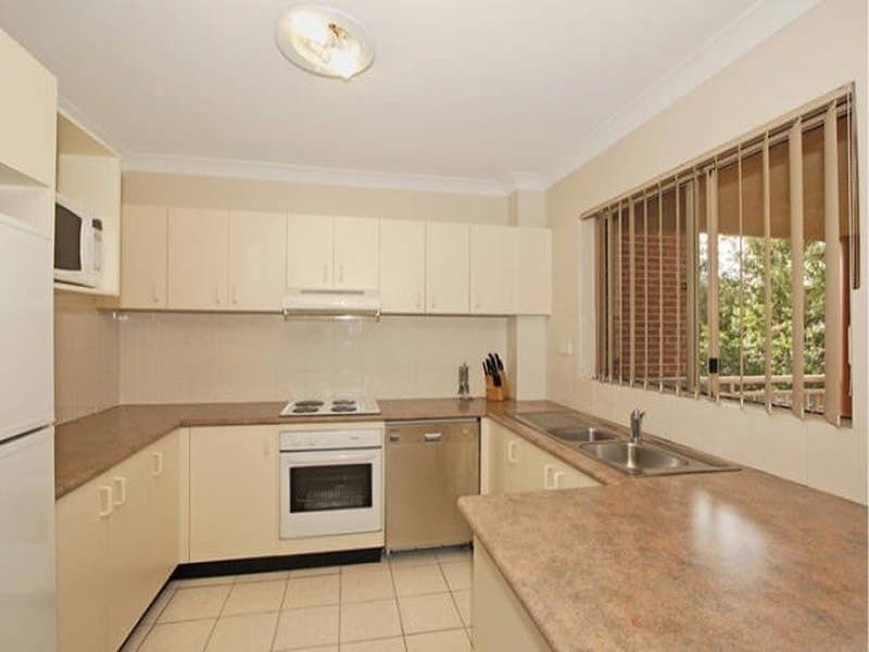 41/60-66 Linden Street (access via 41 Vermont St), Sutherland - Thumbnail 2