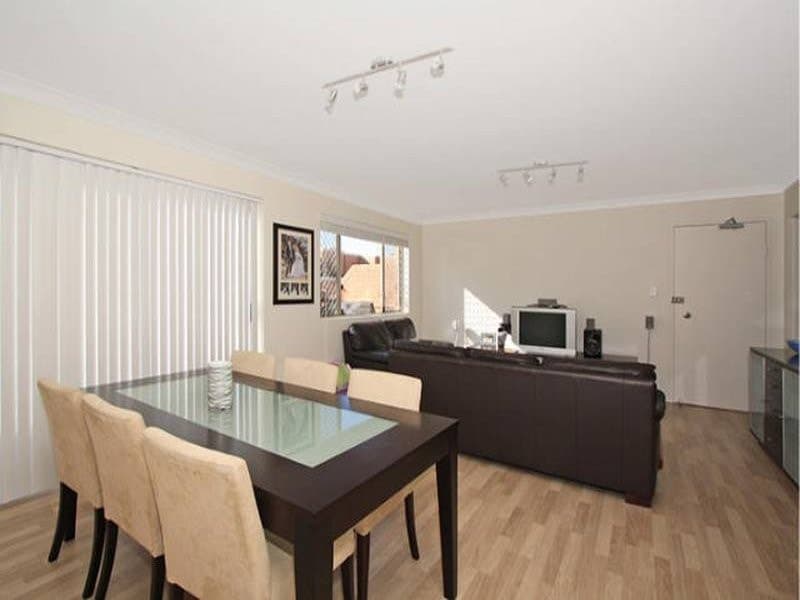 33/61 Glencoe Street, Sutherland - Thumbnail 3