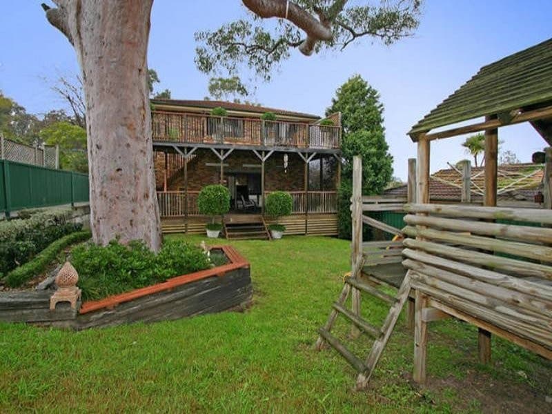 3 Como Road, Oyster Bay - Image 1