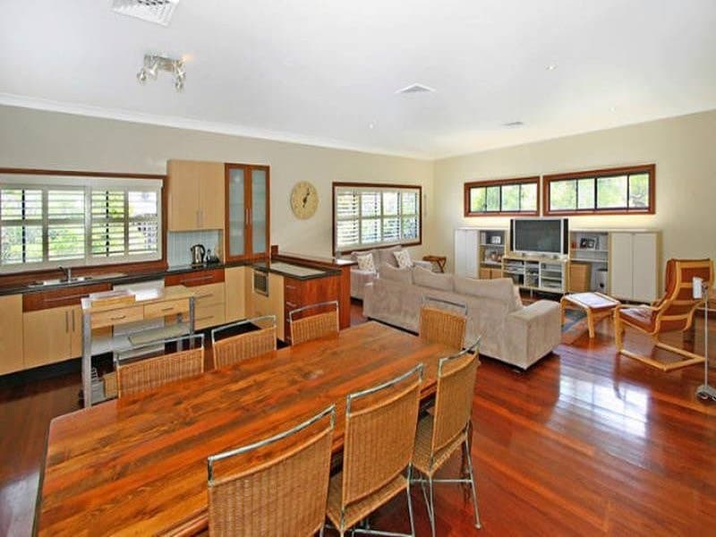 95 Greenpoint Road, Oyster Bay - Thumbnail 3