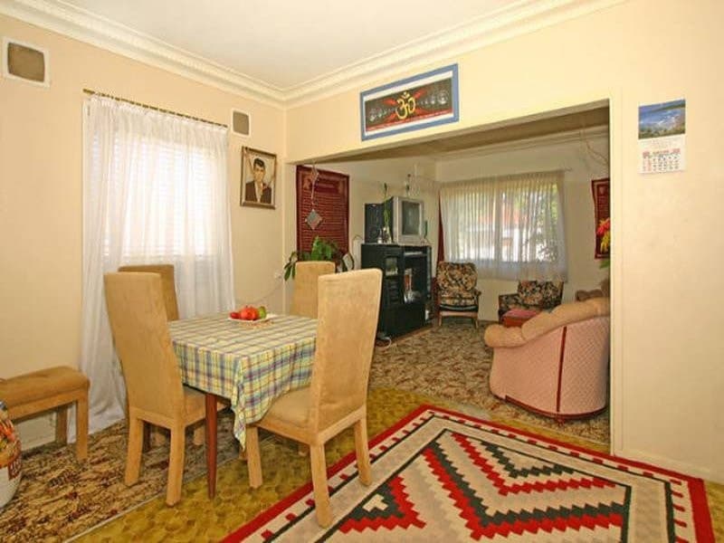 99 Georges River Road, Jannali - Thumbnail 3