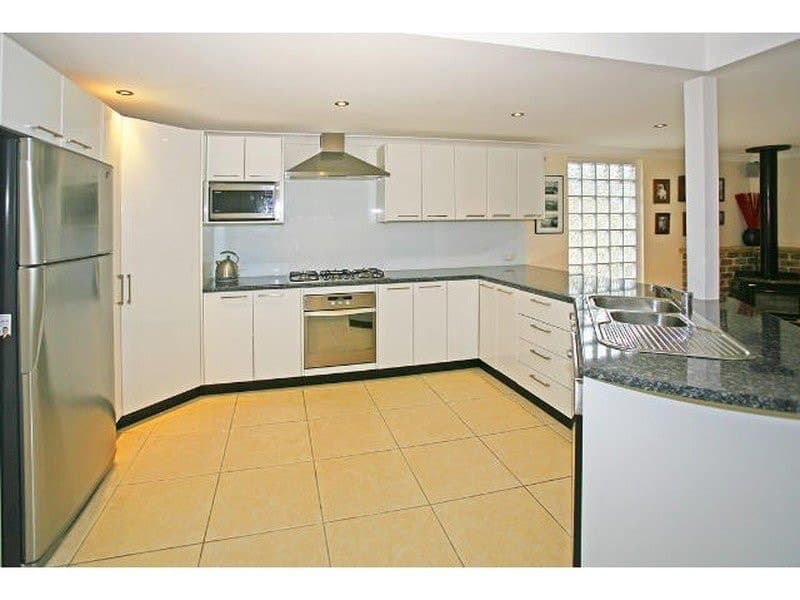 11 Fifth Avenue, Jannali - Thumbnail 2