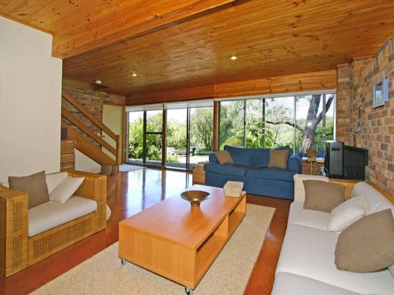 15 Kingsbury Place, Jannali - Thumbnail 2