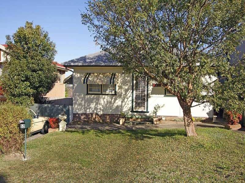 52 Scylla Road, Oyster Bay - Image 1