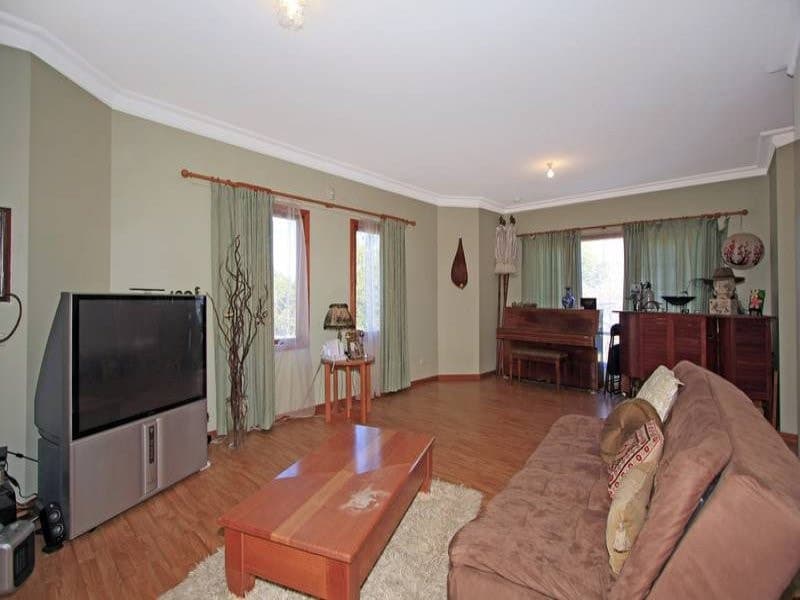 52 Scylla Road, Oyster Bay - Thumbnail 2