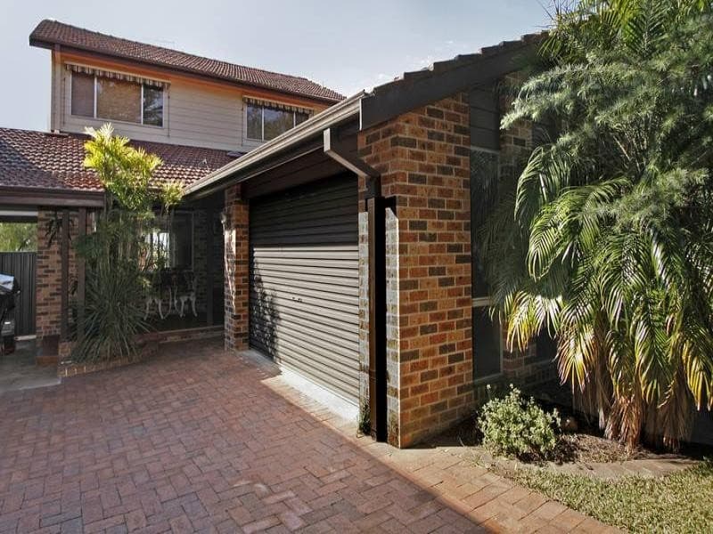 8 Caroline Street, Oyster Bay - Image 1