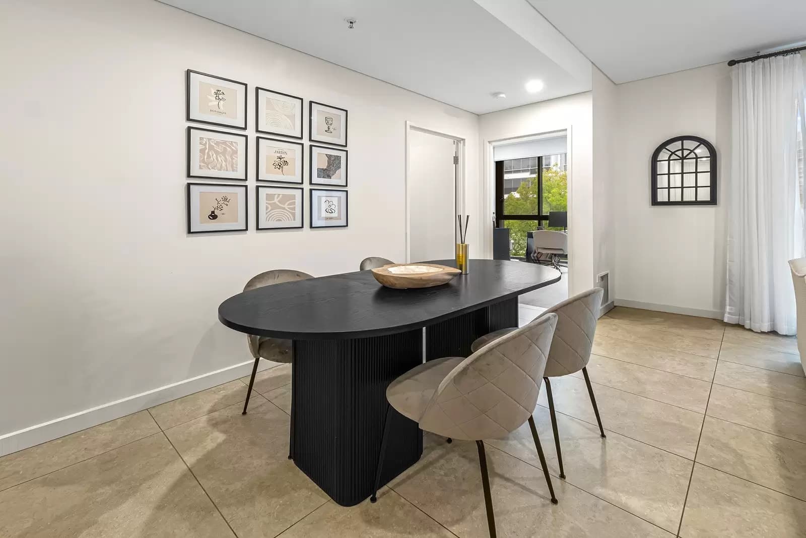 307/11 Fishburn Crescent, Castle Hill NSW, Castle Hill - Thumbnail 5