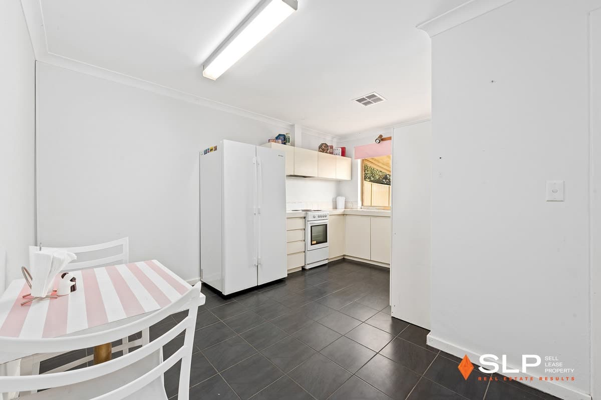 8B Cymosa Place, Mirrabooka, WA, Mirrabooka - Thumbnail 3