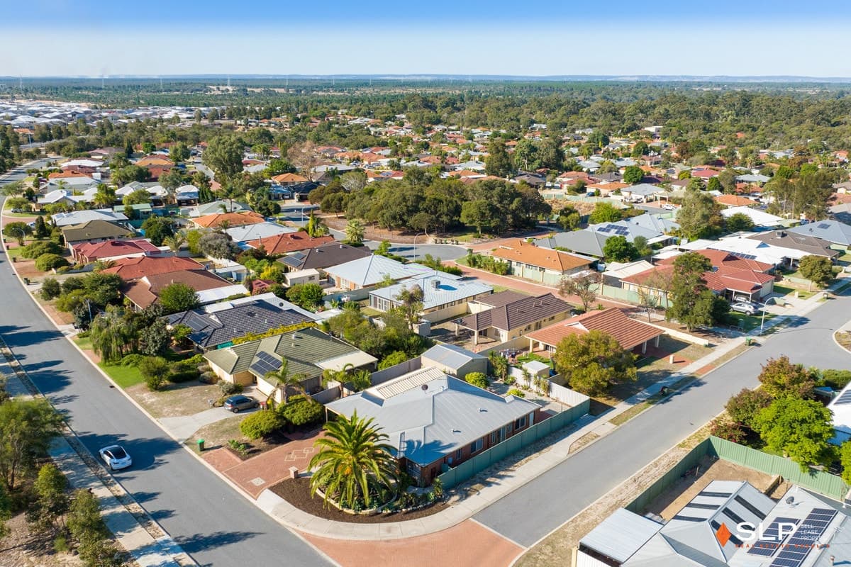 55 Celadon Loop, Banksia Grove, WA, Banksia Grove - Thumbnail 2