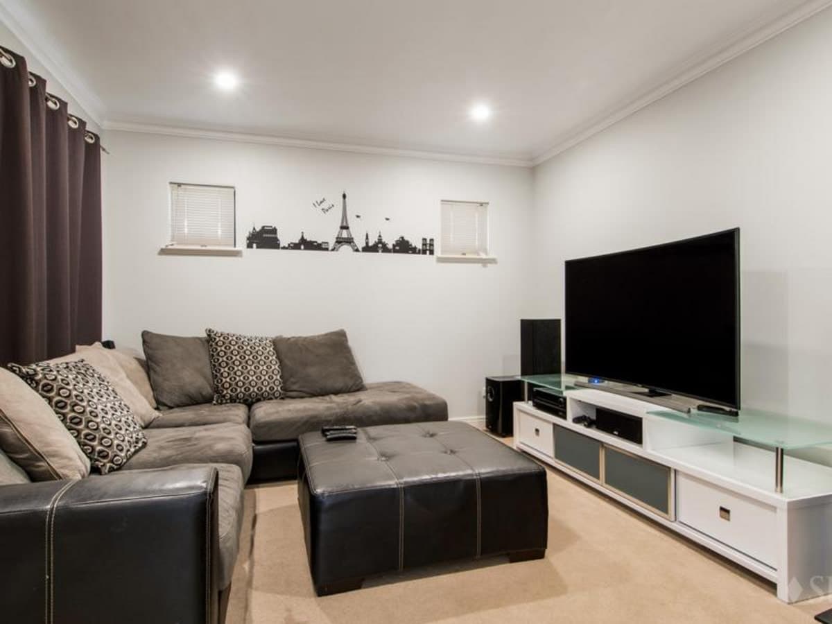 11 Tambora Bend, MADELEY, WA, Madeley - Thumbnail 3